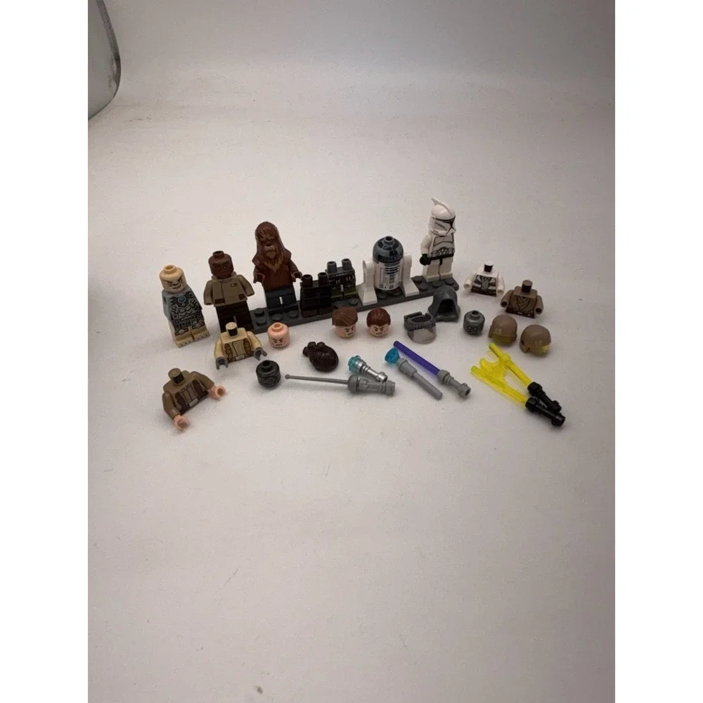 Lego Star Wars Minifigure Lot Light Sabers Helmets Legs Torsos